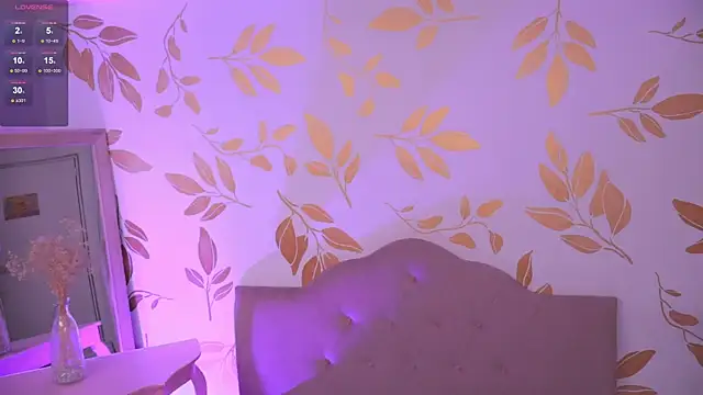 Misselektra   online show from December 4, 2025, 5:17 am