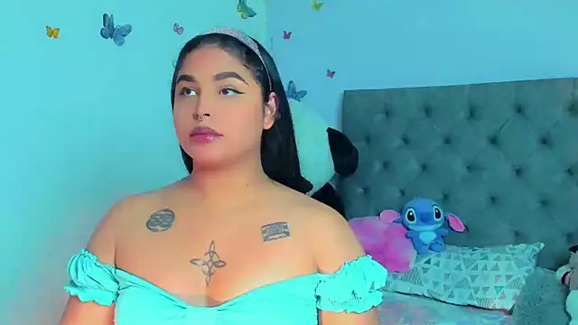 mabellfox online show from March 8, 2025, 5:22 pm