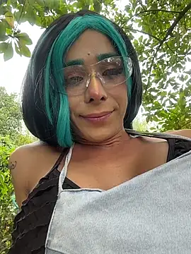 Mydreams69 online show from June 15, 2026, 4:28 pm