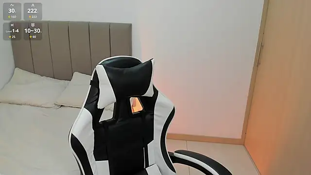 Snapshot of soyamandaa_ chatting on March 5, 2026, 10:27 pm soyamandaa online show from March 5, 2026, 10:27 pm