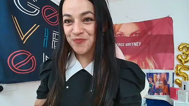 Snapshot of LovelyAzucena chatting on July 28, 2026, 2:05 pm LovelyAzucena online show from July 28, 2026, 2:05 pm