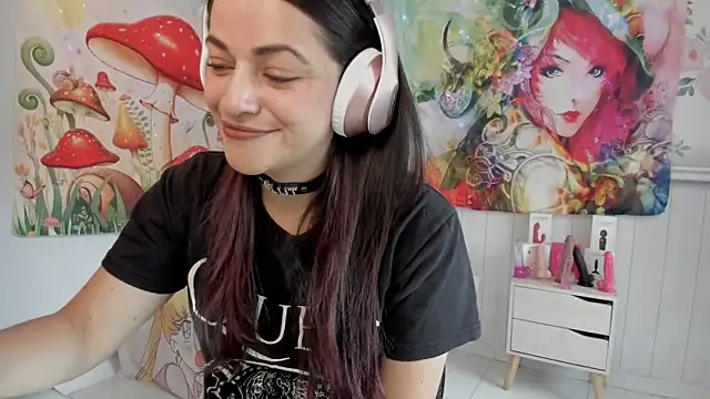 LovelyAzucena online show from September 27, 2025, 2:56 pm