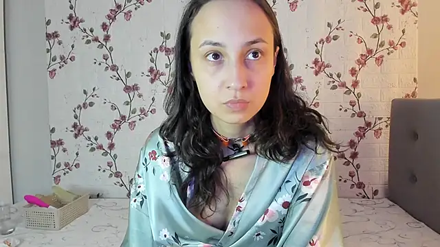 Alisagold90 online show from February 1, 2026, 9:07 am