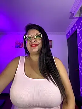 MiiaaJoness online show from November 15, 2025, 3:16 pm