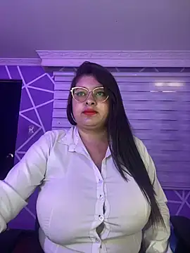 MiiaaJoness online show from October 1, 2025, 3:05 pm