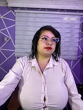 MiiaaJoness online show from July 14, 2026, 4:24 pm