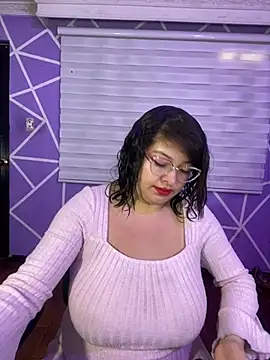 MiiaaJoness online show from July 9, 2026, 3:33 pm