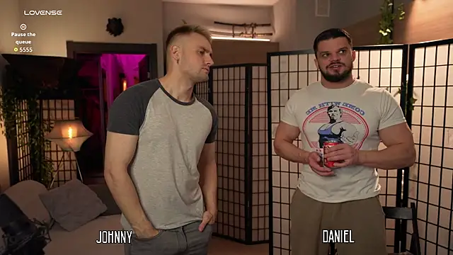 enjoy me online show from September 18, 2025, 5:49 pm