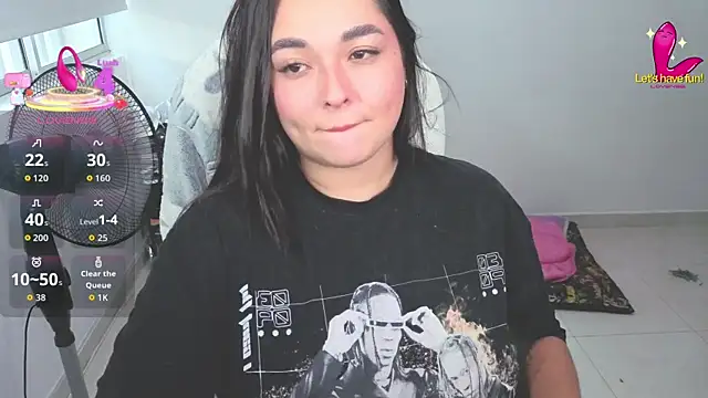 CelesteBrucee online show from September 23, 2025, 10:17 pm