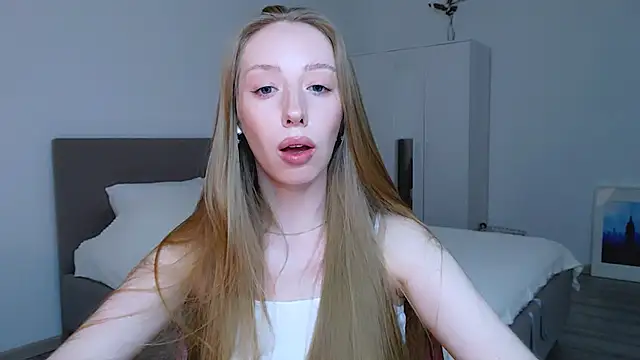 Luna insniity online show from February 22, 2025, 10:42 pm