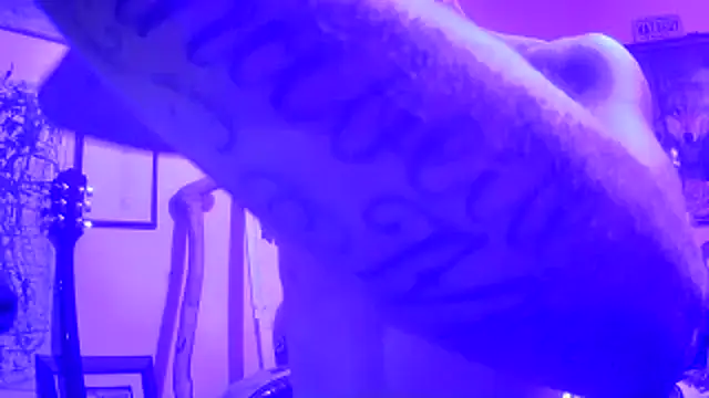 druetrue online show from September 25, 2025, 10:54 am