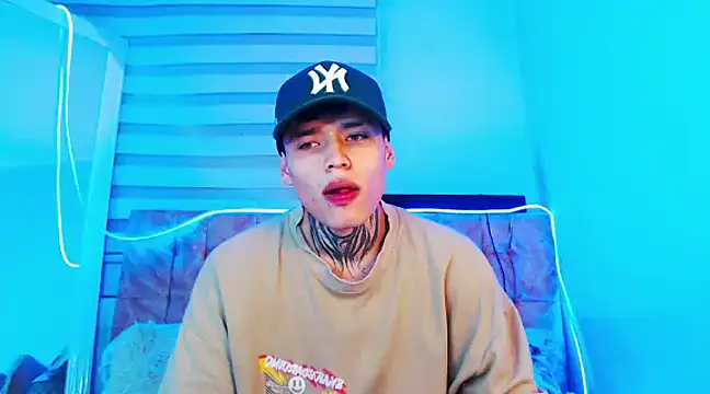  justinmoon2 online show from March 19, 2025, 4:25 am