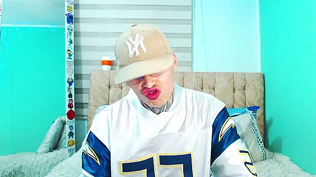 Snapshot of _justinmoon2 chatting on March 11, 2026, 4:39 am justinmoon2 online show from March 11, 2026, 4:39 am