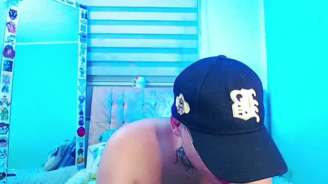  justinmoon2 online show from June 15, 2026, 3:40 am