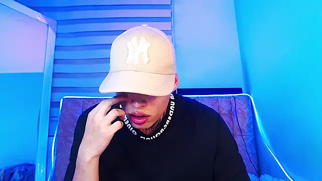  justinmoon2 online show from March 14, 2025, 3:59 am