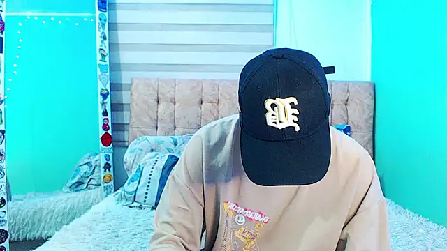 Snapshot of _justinmoon2 chatting on March 8, 2026, 4:27 am justinmoon2 online show from March 8, 2026, 4:27 am