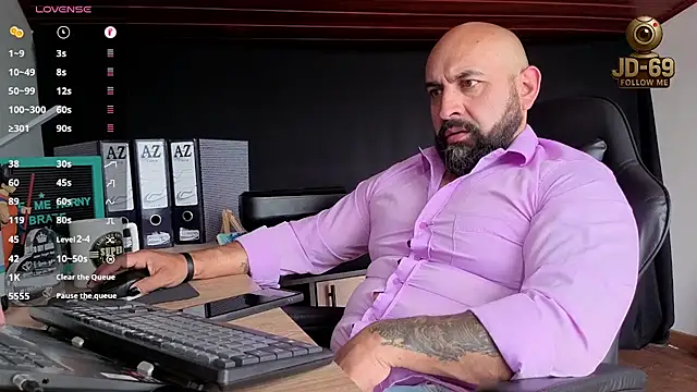 JD-69 online show from October 28, 2025, 5:45 pm