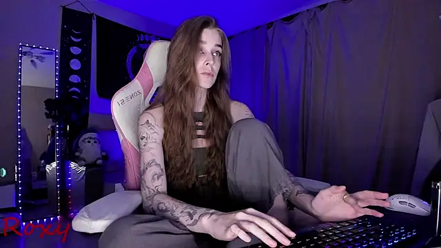 wet dream  online show from September 13, 2025, 11:49 pm