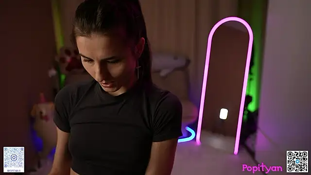 popityan1 online show from February 4, 2026, 7:58 am