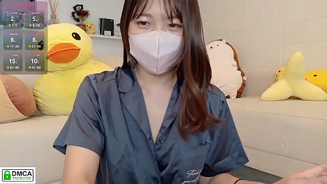 SUZU  online show from July 3, 2026, 9:43 pm