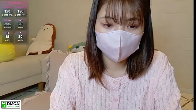 SUZU  online show from November 2, 2025, 1:05 pm