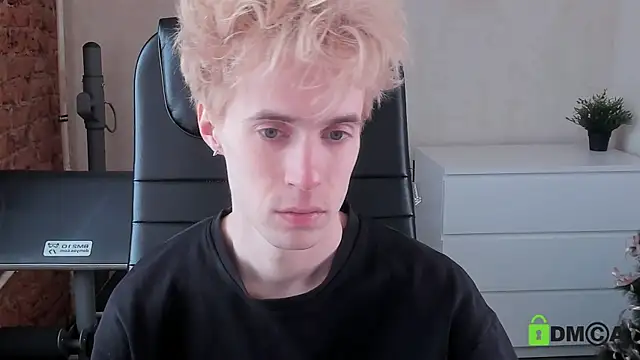  tokyo ghoul online show from April 24, 2026, 10:28 am