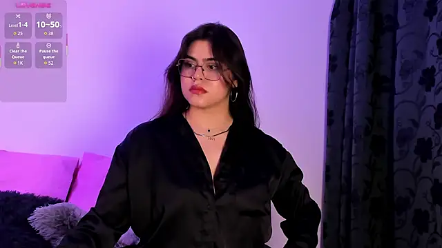 veronica185 online show from May 29, 2026, 11:11 pm
