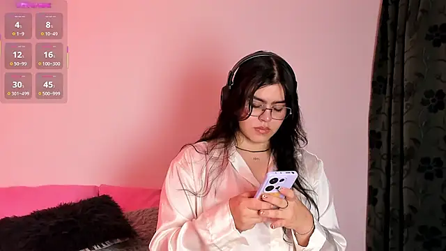 veronica185 online show from July 8, 2026, 3:08 am
