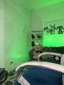 NiickyJones online show from December 1, 2025, 11:27 pm