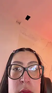 NiickyJones online show from June 20, 2026, 12:37 am