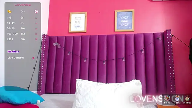 littlee emilyy  online show from December 27, 2024, 12:56 pm