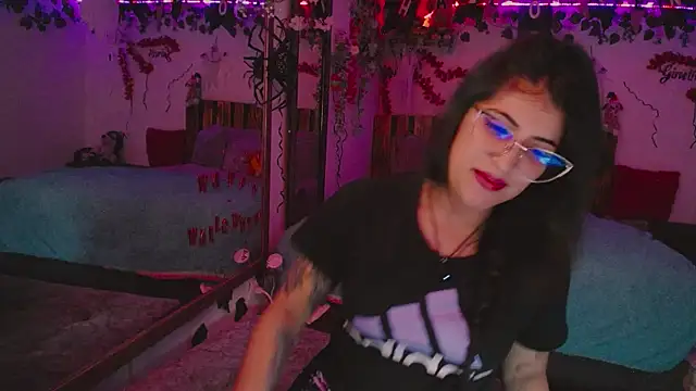 azahar  ziiz online show from October 21, 2025, 1:27 am