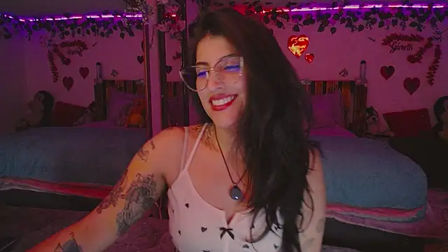 azahar  ziiz online show from October 2, 2025, 12:47 am