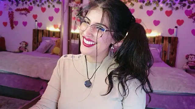 Snapshot of azahar__ziiz chatting on March 20, 2026, 12:44 am azahar ziiz online show from March 20, 2026, 12:44 am