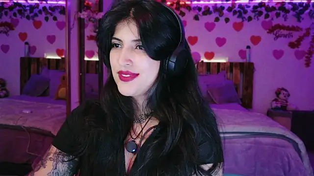 Snapshot of azahar__ziiz chatting on March 5, 2026, 10:37 pm azahar ziiz online show from March 5, 2026, 10:37 pm