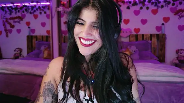 Snapshot of azahar__ziiz chatting on March 14, 2026, 9:54 pm azahar ziiz online show from March 14, 2026, 9:54 pm