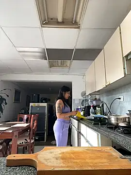 Snapshot of azahar__ziiz chatting on March 18, 2026, 4:30 pm azahar ziiz online show from March 18, 2026, 4:30 pm