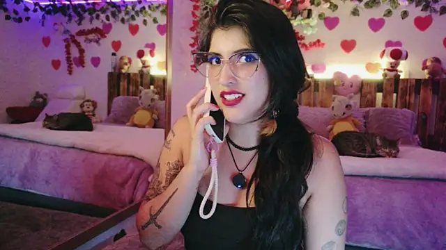 Snapshot of azahar__ziiz chatting on July 9, 2026, 12:33 am azahar ziiz online show from July 9, 2026, 12:33 am