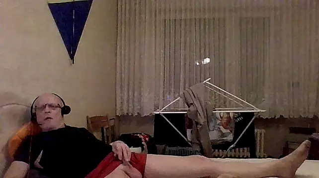 HornyRalfi55 online show from February 3, 2025, 9:50 pm