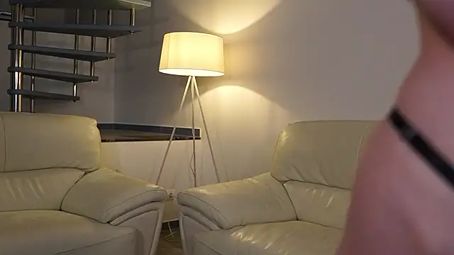 NotElis online show from February 14, 2026, 2:28 pm