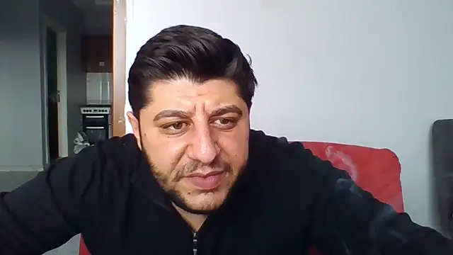 erkekkkadam online show from March 18, 2026, 1:57 pm