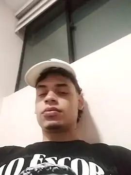 cristopher maclean online show from March 1, 2026, 2:11 am