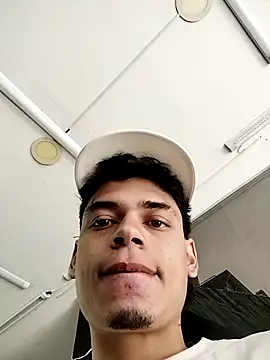 cristopher maclean online show from February 23, 2026, 2:50 pm