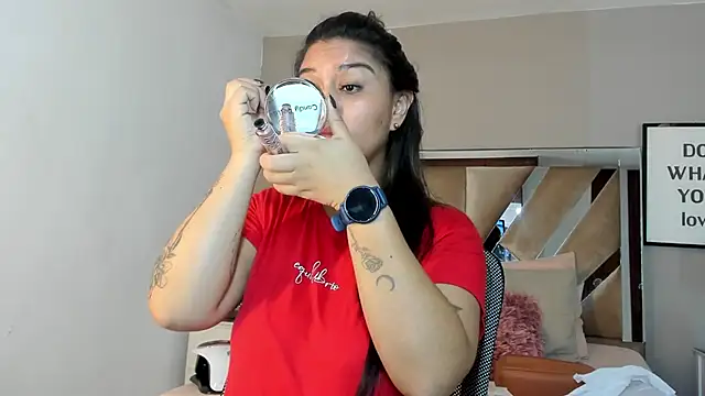 sharlott18 online show from January 12, 2025, 12:12 pm