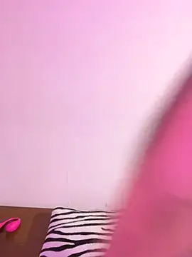 Felicia smok3 online show from March 16, 2025, 3:58 am