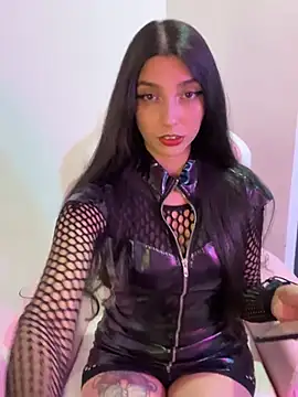 Snapshot of Felicia_smok3 chatting on April 7, 2026, 3:19 am Felicia smok3 online show from April 7, 2026, 3:19 am