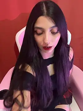 Snapshot of Felicia_smok3 chatting on March 7, 2026, 1:45 am Felicia smok3 online show from March 7, 2026, 1:45 am