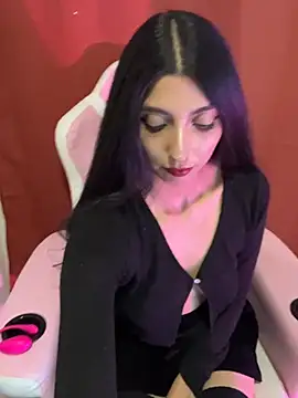 Snapshot of Felicia_smok3 chatting on March 19, 2026, 1:27 am Felicia smok3 online show from March 19, 2026, 1:27 am