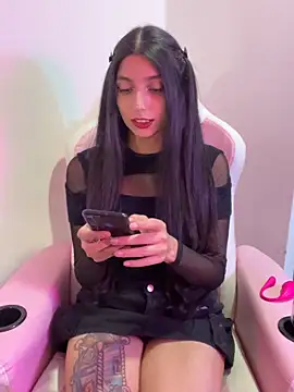 Snapshot of Felicia_smok3 chatting on March 28, 2026, 2:34 am Felicia smok3 online show from March 28, 2026, 2:34 am