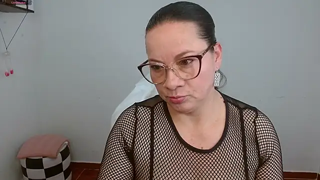 Snapshot of Sex-Psychology chatting on June 18, 2026, 8:36 pm Sex-Psychology online show from June 18, 2026, 8:36 pm